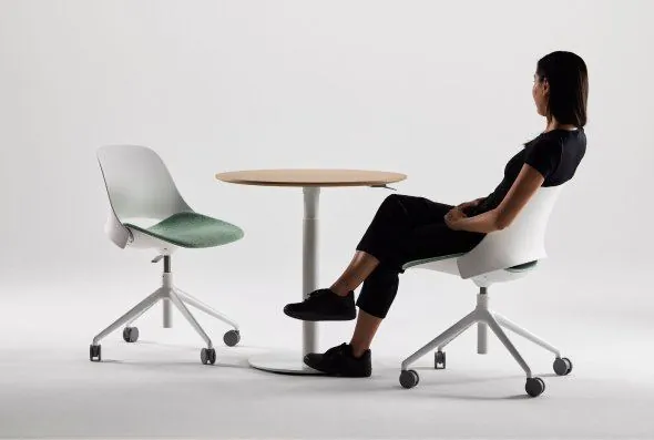 Adjustable Café Table Adjustable café table with two swivel chairs
