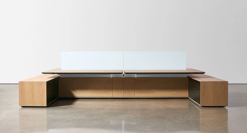 Executive Desk Long oak executive desk with a frosted glass screen